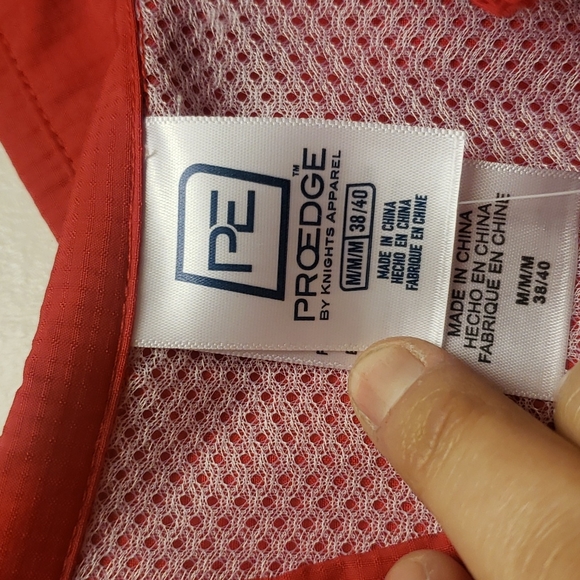 Bradley Braves Mens Shirt NEW (M) - Picture 8 of 10